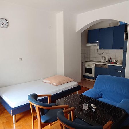 Apartmani "Radi" Baška Voda Rom bilde