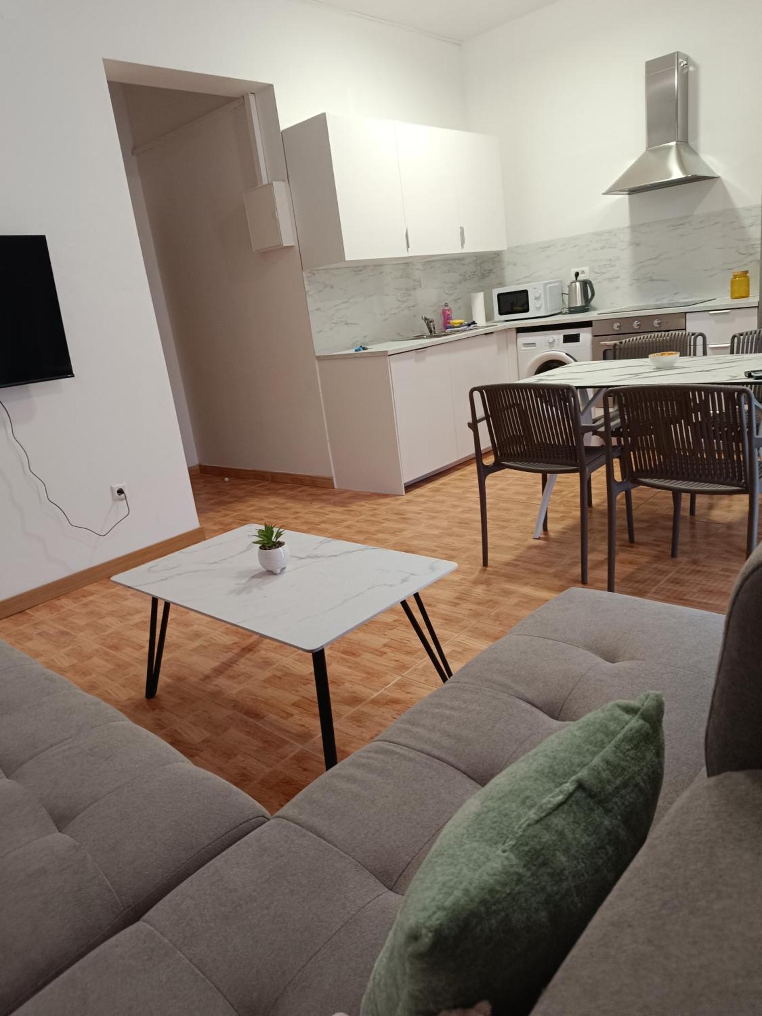 Apartmani "Radi" Baška Voda Eksteriør bilde