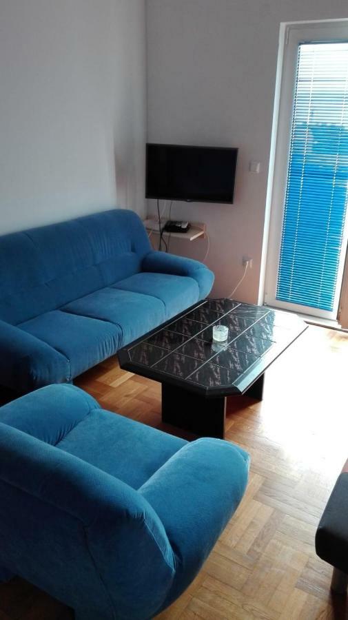 Apartmani "Radi" Baška Voda Eksteriør bilde